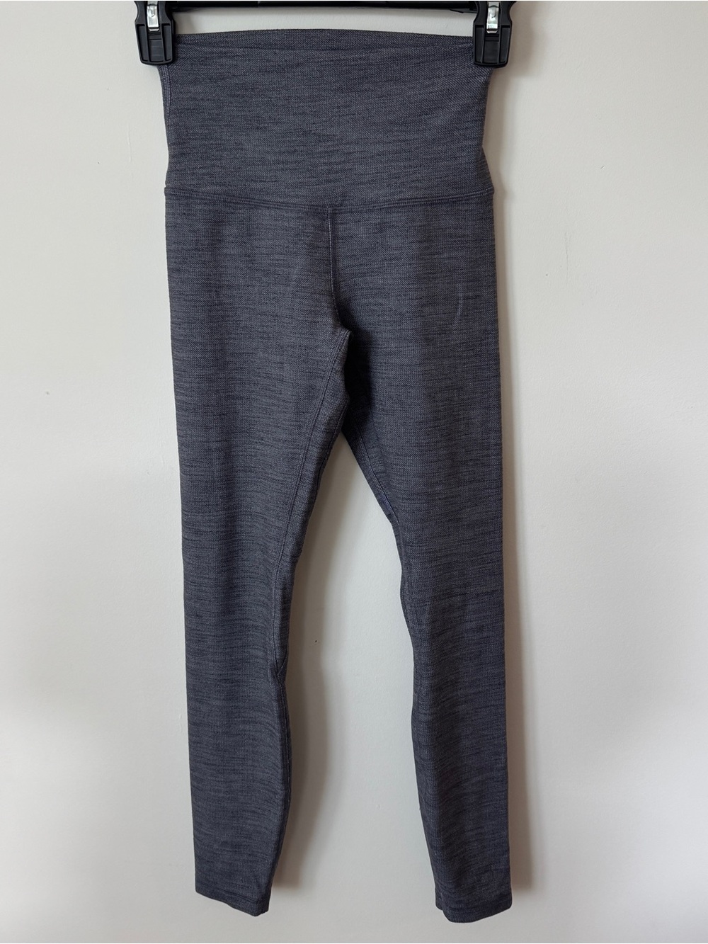 Lululemon Align Yoga Womens size 2 Leggings Charcoal Grey